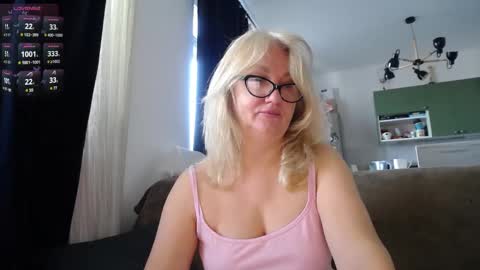 Karina online show from 03.07.25
