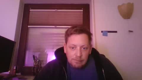 blonde32m online show from 11.16.25