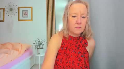 Nicole online show from 02.09.25