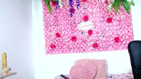 blonde_squirt_ online show from 01.03.25