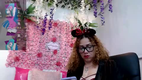 blonde_squirt_ online show from 03.04.25