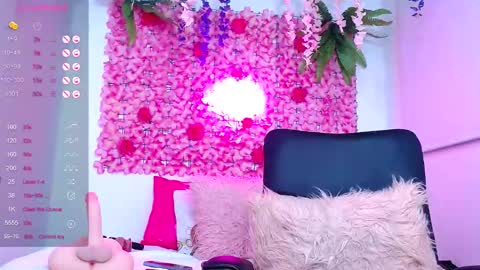 blonde_squirt_ online show from 03.11.25