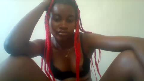 Snapshot of blondebarbiey chatting on 02.26.25 blonde online show from 02.26.25