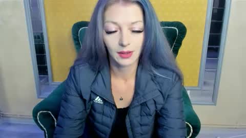 Snapshot of blondexangelx chatting on 09.20.25 Tina online show from 09.20.25