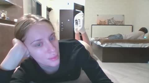 Snapshot of blondi_bondi chatting on 02.02.26 Viktoriia online show from 02.02.26