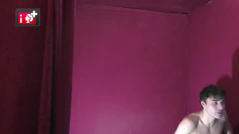 Snapshot of blondie_peach chatting on 11.03.25 blondie_peach online show from 11.03.25