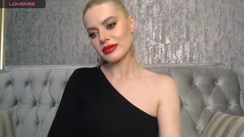Helen online show from 01.11.25