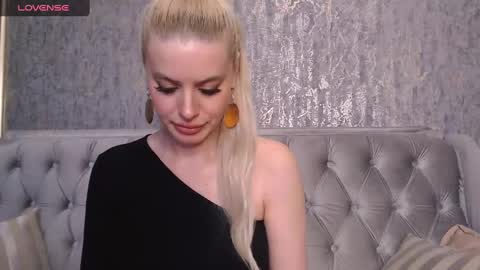 Helen online show from 01.17.25