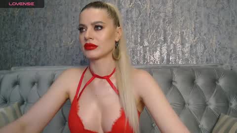 Helen online show from 02.14.25