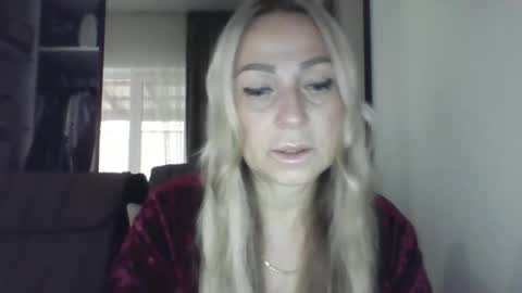 Iren online show from 09.12.25