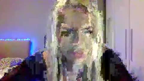 BlondLeyla online show from 11.05.25