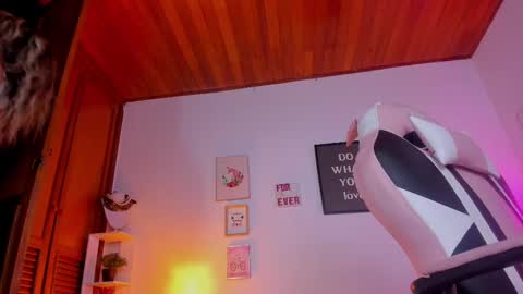 Isis online show from 09.26.25