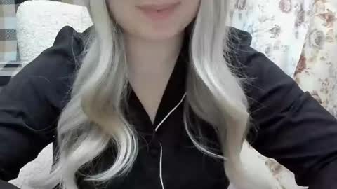 blondymargaret online show from 03.08.25