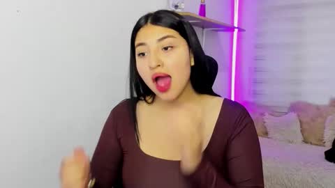 bloom_flower1 online show from 12.04.25