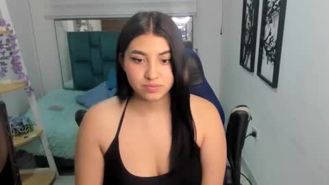 Snapshot of bloom_winxx chatting on 02.08.26 bloom_winxx online show from 02.08.26