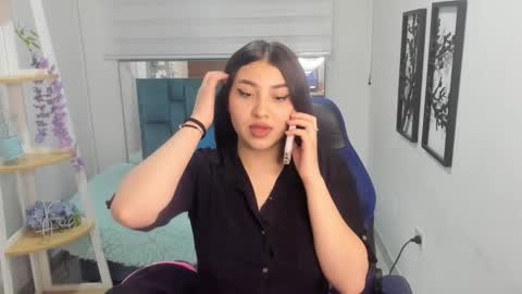 Snapshot of bloom_winxx chatting on 02.10.26 bloom_winxx online show from 02.10.26