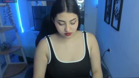 Snapshot of bloom_winxx chatting on 02.11.26 bloom_winxx online show from 02.11.26