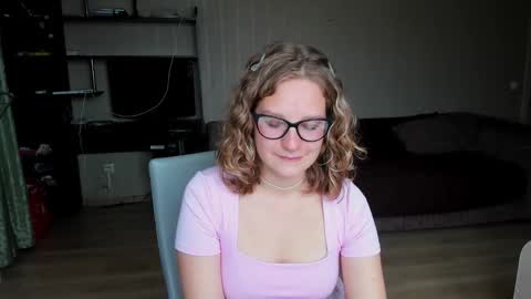 Lumi online show from 10.10.25