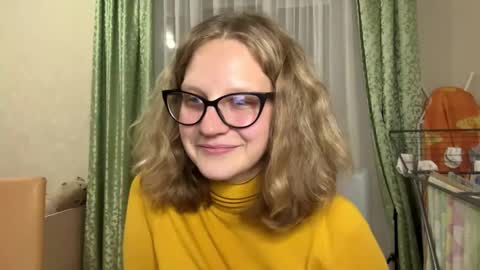Lumi online show from 10.19.25