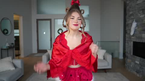 Snapshot of bloomyogi chatting on 12.20.24 Emma Bloom online show from 12.20.24