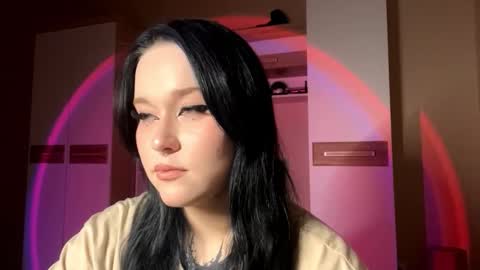 Snapshot of blossombuesing chatting on 10.21.25 Mira online show from 10.21.25