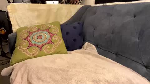 Blove12345 online show from 12.29.24