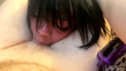Snapshot of blowjob_bitch69 chatting on 05.15.26 blowjob_bitch69 online show from 05.15.26