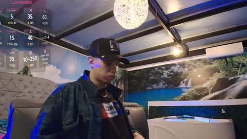 santiylola online show from 02.07.25