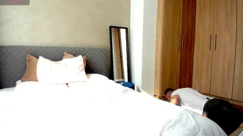 Nico online show from 02.19.25