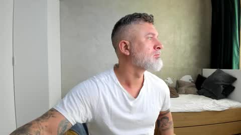 Nico online show from 09.09.25