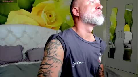 Nico online show from 10.21.25