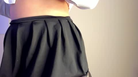 Snapshot of blue_anngel chatting on 09.24.25 blue_anngel online show from 09.24.25