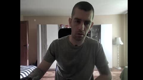 Snapshot of blue_eyed_wolf chatting on 12.31.24 Runaway online show from 12.31.24