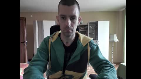 Snapshot of blue_eyed_wolf chatting on 01.21.25 Runaway online show from 01.21.25