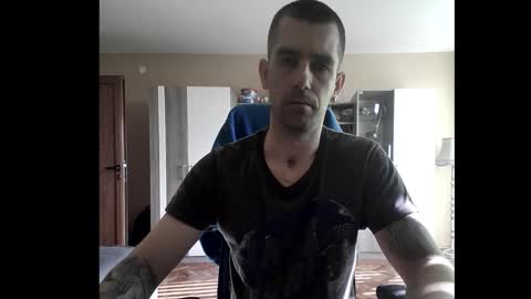 Runaway online show from 11.09.25