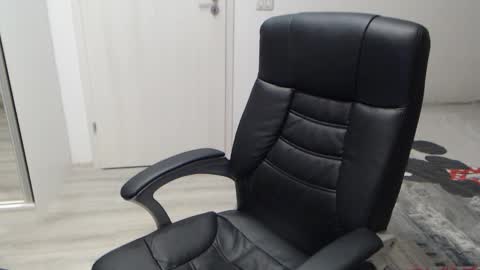 Snapshot of blue_eyes96 chatting on 02.14.26 Juliet online show from 02.14.26