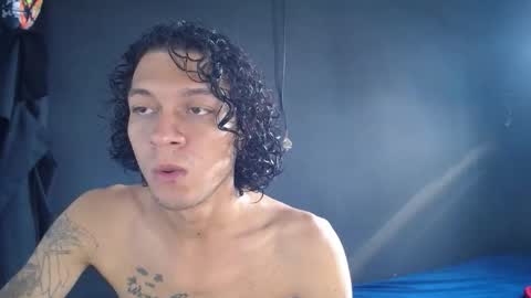 Snapshot of blue_morningstar chatting on 10.06.25 bunbury online show from 10.06.25