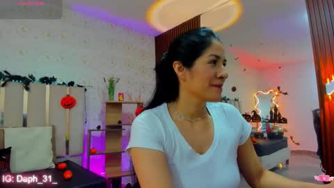 blue_tay1 online show from 10.12.25