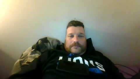 bluedemoneyes1986 online show from 02.22.25