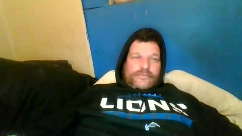 bluedemoneyes1986 online show from 02.27.25