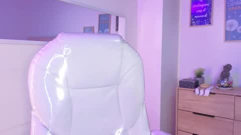        online show from 10.18.25