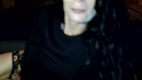 Snapshot of blueeyedlie chatting on 10.20.25 Blueeyedlie online show from 10.20.25