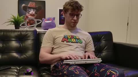 blueeyedtallguy online show from 10.30.25