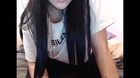 Snapshot of bluegoddessstoned chatting on 09.09.25 bluegoddessstoned online show from 09.09.25