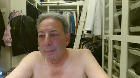 blueisles online show from 02.11.25