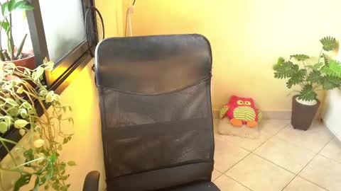 Snapshot of bluemysticlady chatting on 02.21.25 FLORAA online show from 02.21.25