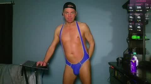 Fun Boi online show from 04.03.26