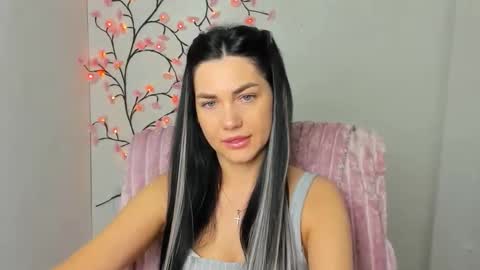 Kelly online show from 04.17.26