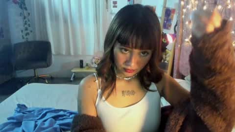 Snapshot of blumasweet chatting on 01.06.25 Bluma Sweet online show from 01.06.25