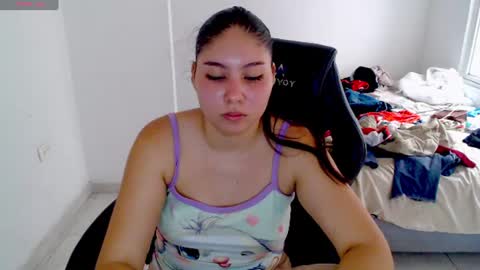  Hey guysI am BrendaWelcome my room online show from 07.07.26